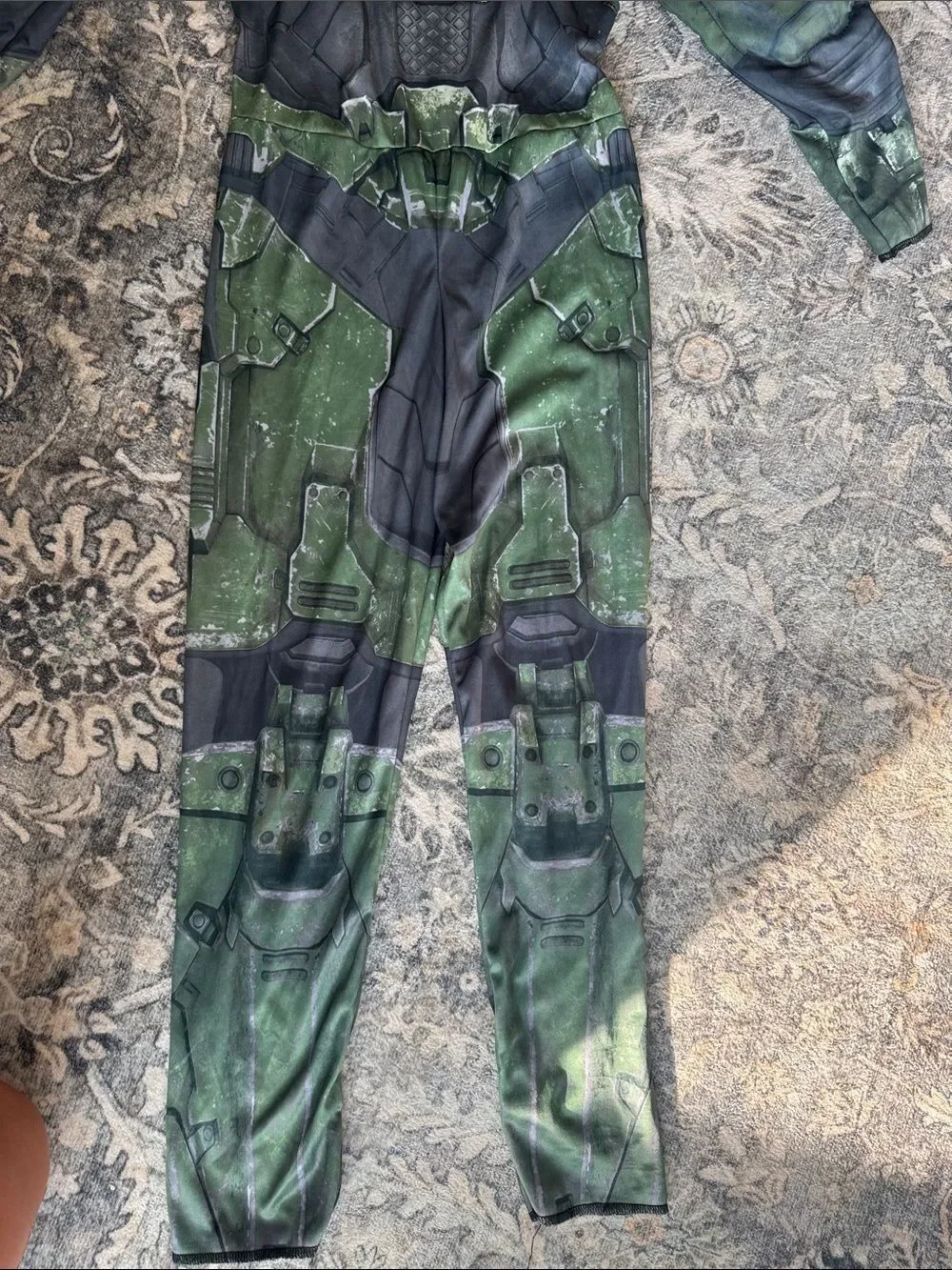 Halo detailing armor creates